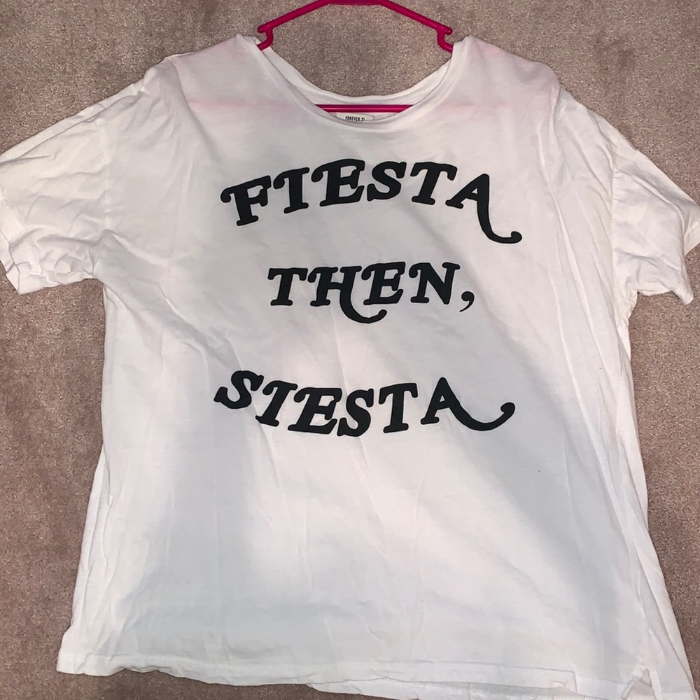 Forever 21 Fiesta T-Shirt. Medium